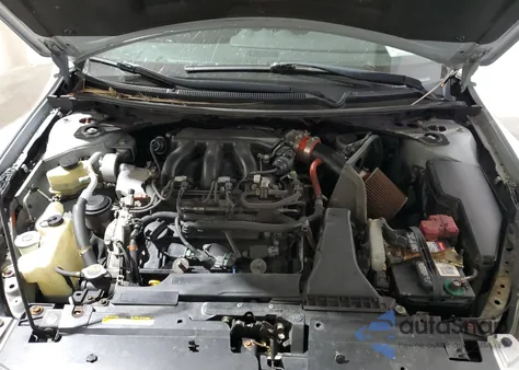 2011 Nissan Altima Sr z USA, uszkodzony, nr VIN 1N4BL2EP0BC120907